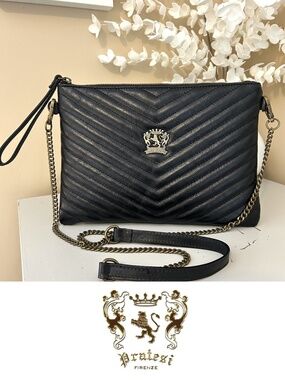 Like New! Pratesi Rufina Quilted Leather Envelope C/B Bag Made in Italy Black